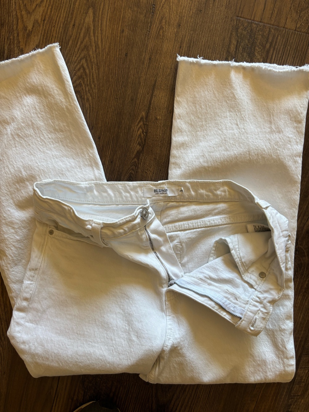 Hudson Jeans White Cropped Ankle Jeans